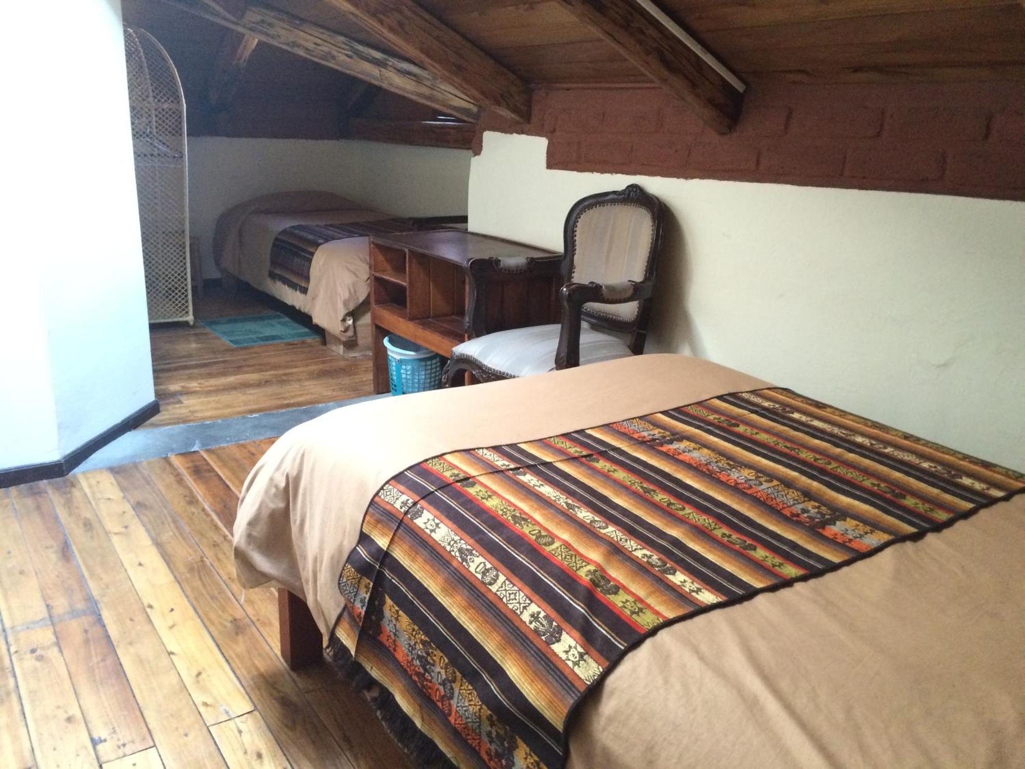 Arupo Bed And Breakfast Κίτο Δωμάτιο φωτογραφία